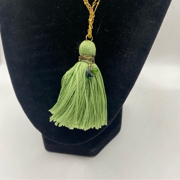 Babs Tassel Necklace Gold plated 32” in - Picture 2 of 8